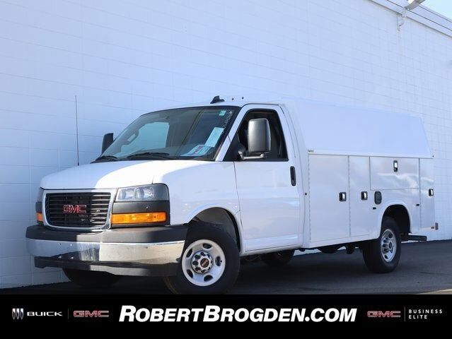 2025 GMC Savana