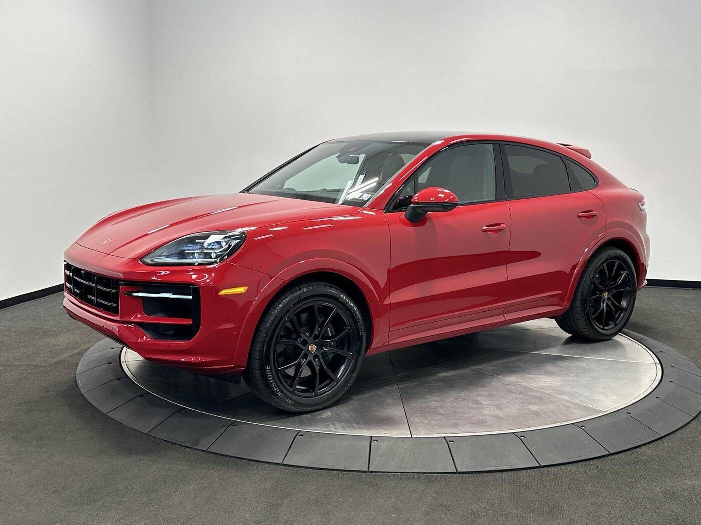 2026 PORSCHE Cayenne