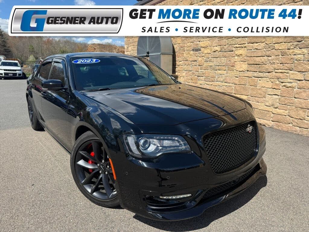 2023 CHRYSLER 300
