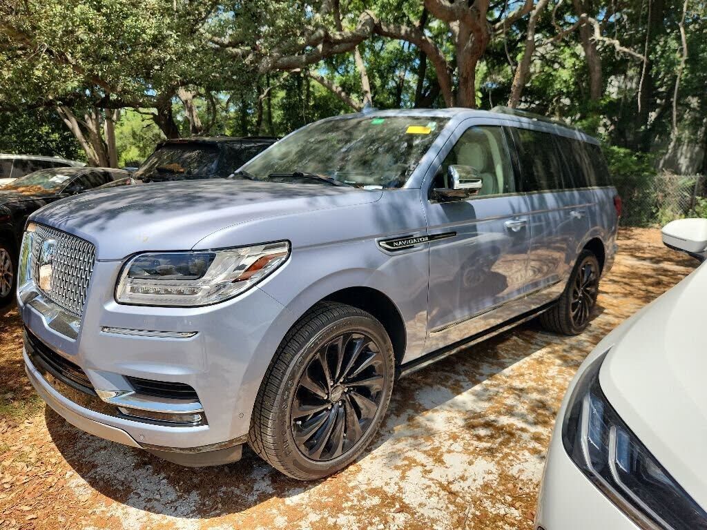 2021 LINCOLN Navigator