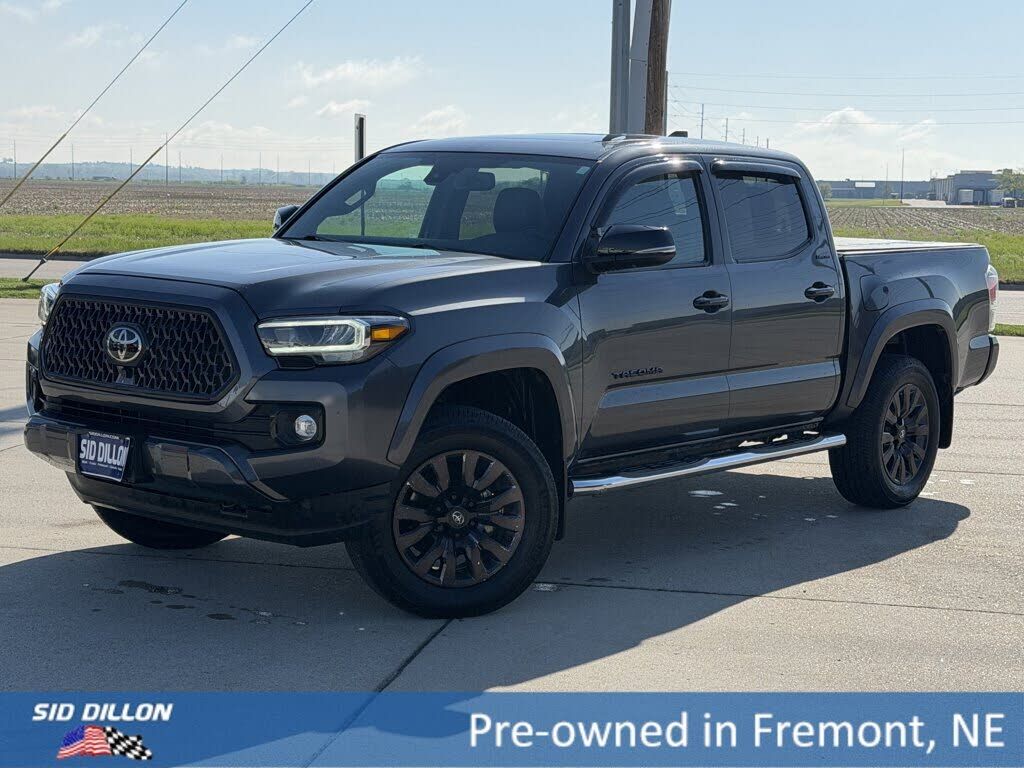 2021 TOYOTA Tacoma
