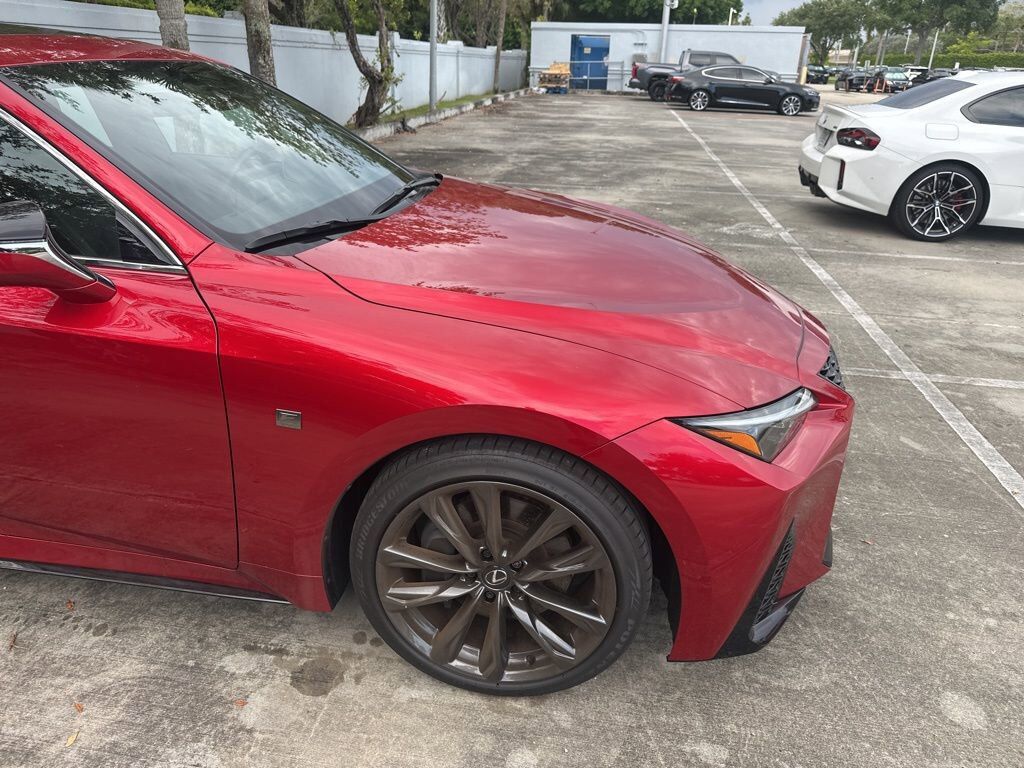 2025 LEXUS IS