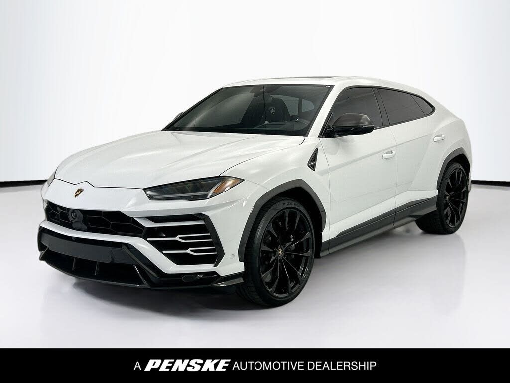 2020 LAMBORGHINI URUS