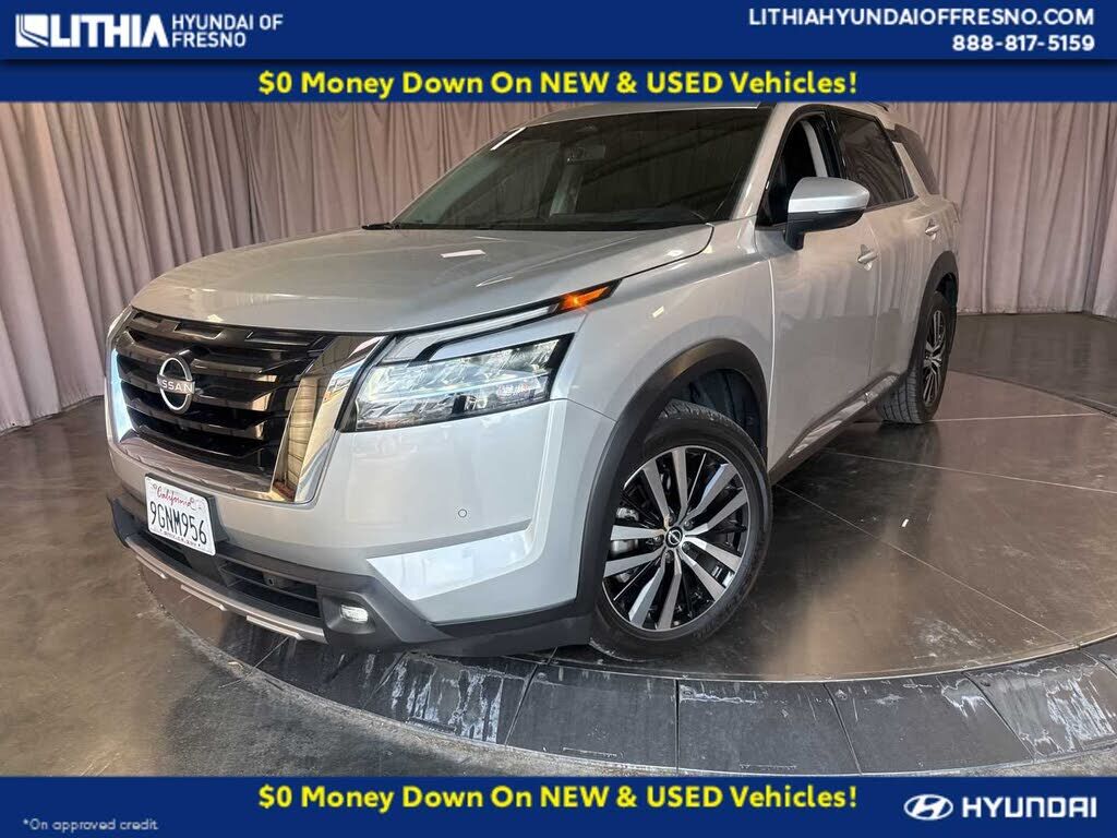 2023 NISSAN Pathfinder