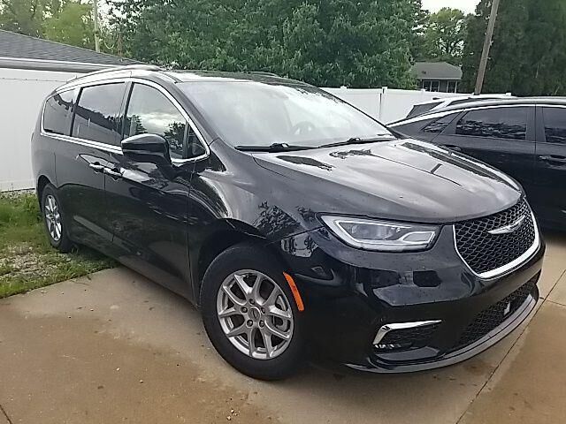 2022 CHRYSLER Pacifica