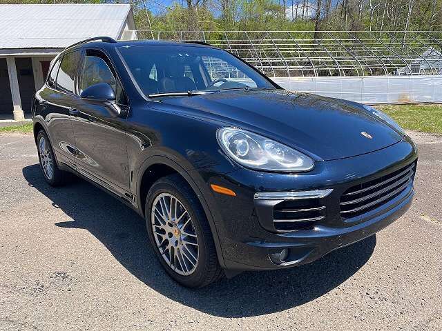 2016 PORSCHE Cayenne