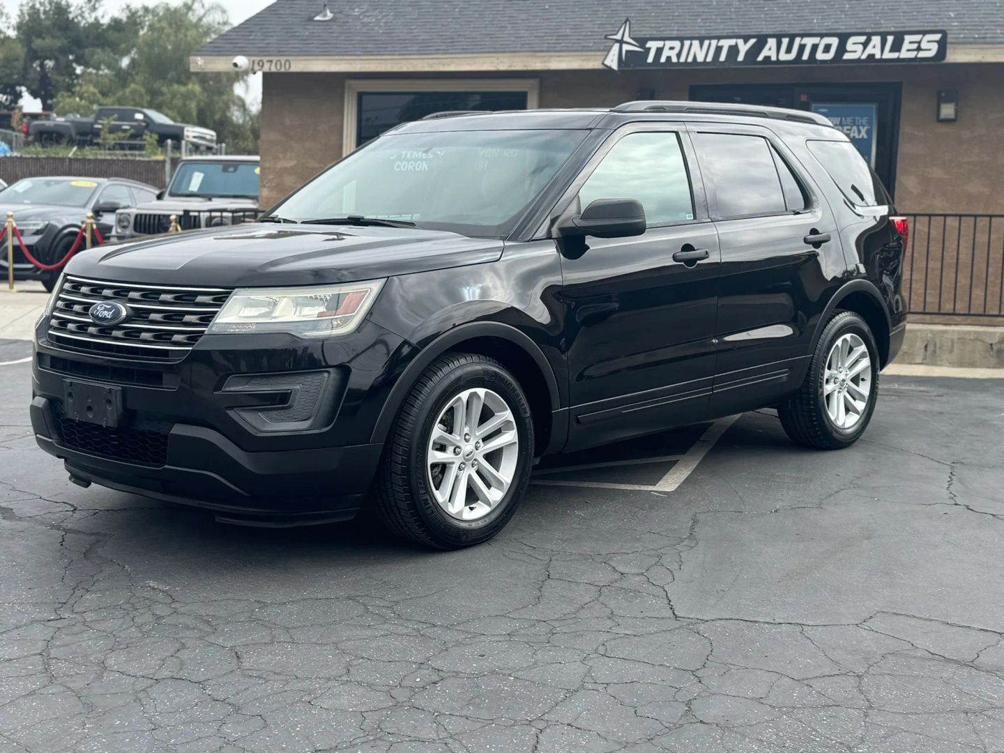 2016 FORD Explorer