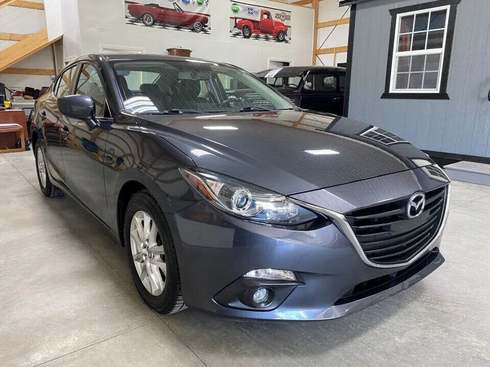 2016 MAZDA Mazda3