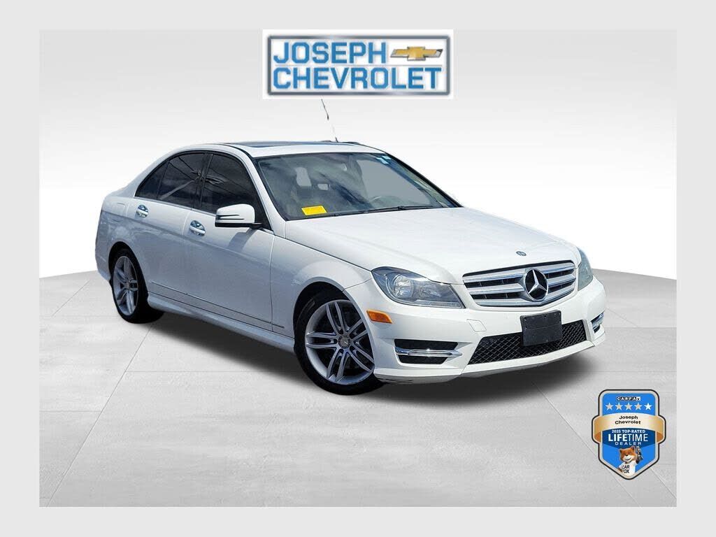 2013 MERCEDES-BENZ C-Class