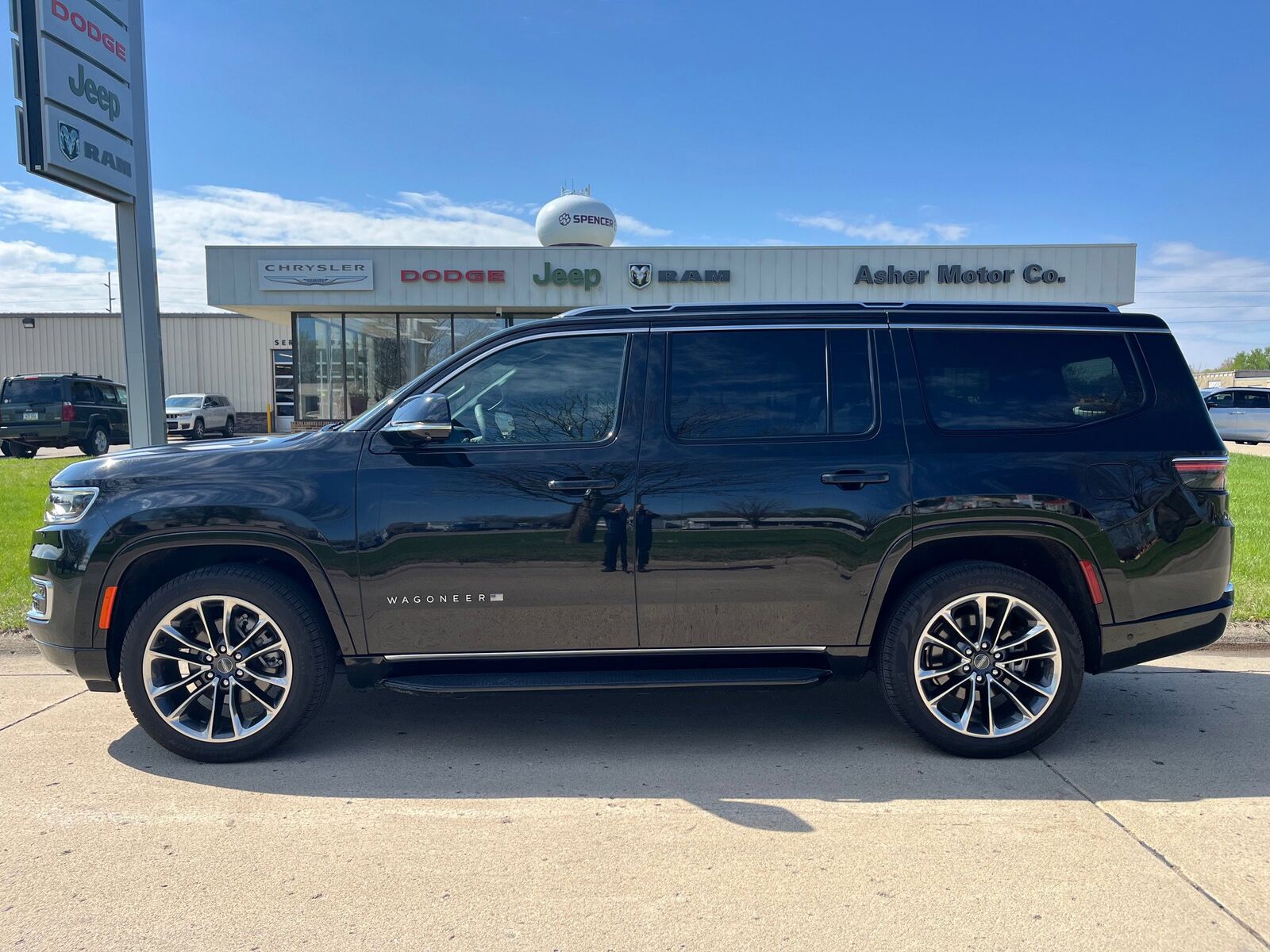 2024 JEEP Wagoneer