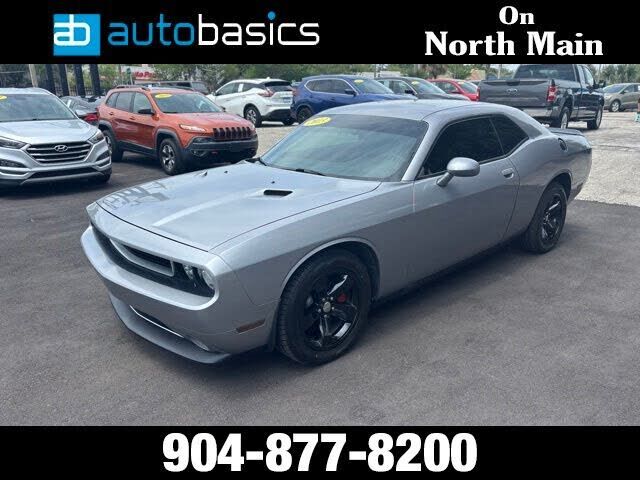 2013 DODGE Challenger