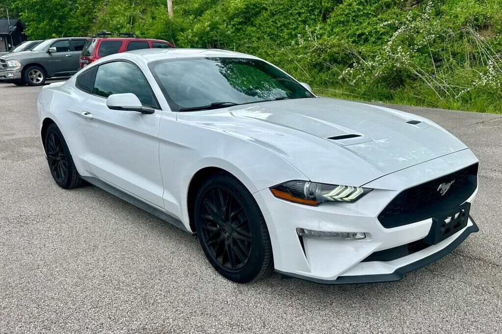 2018 FORD Mustang