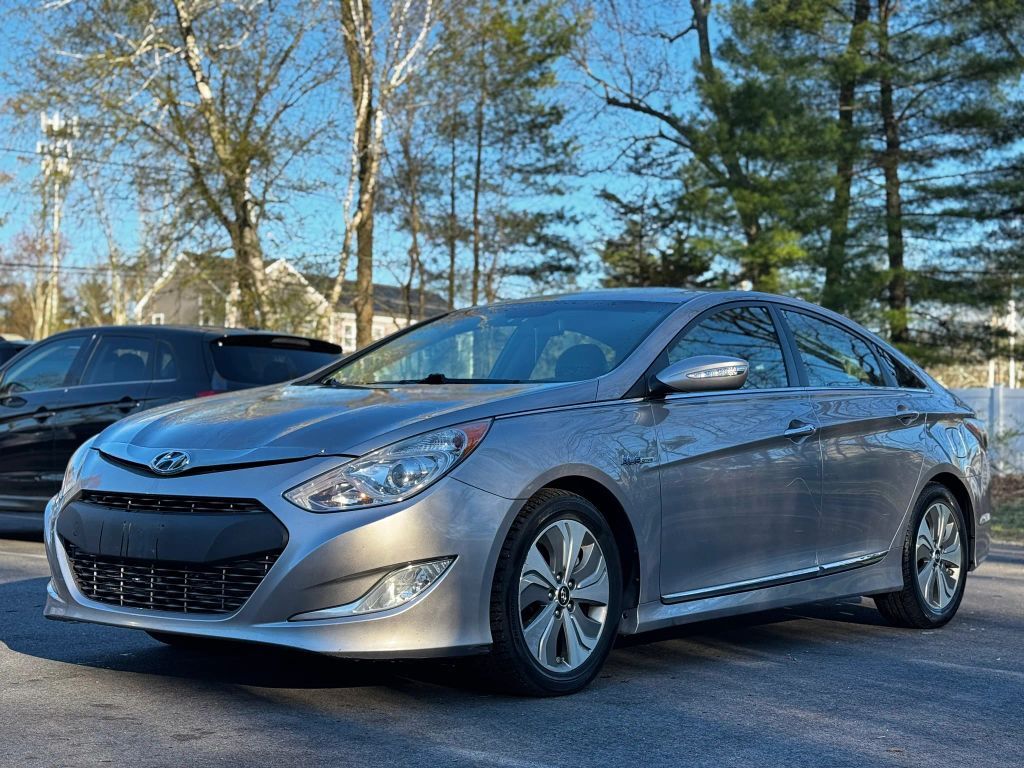 2013 HYUNDAI Sonata