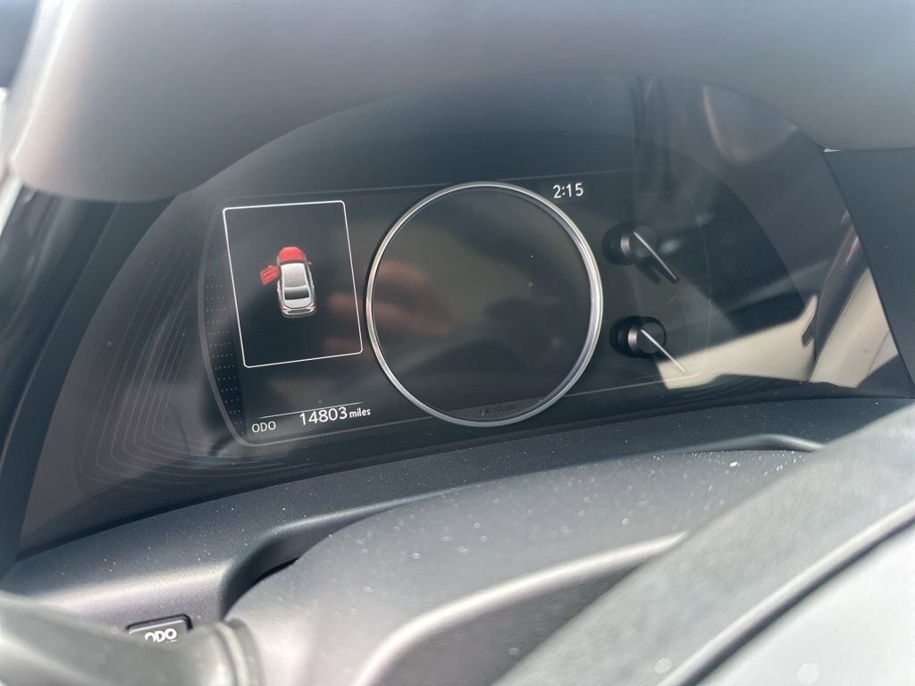 2024 LEXUS ES