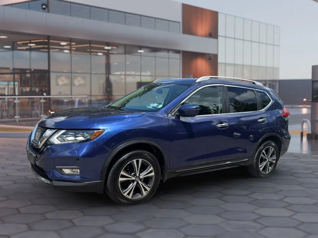 2017 NISSAN Rogue