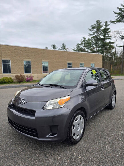 2011 TOYOTA SCION