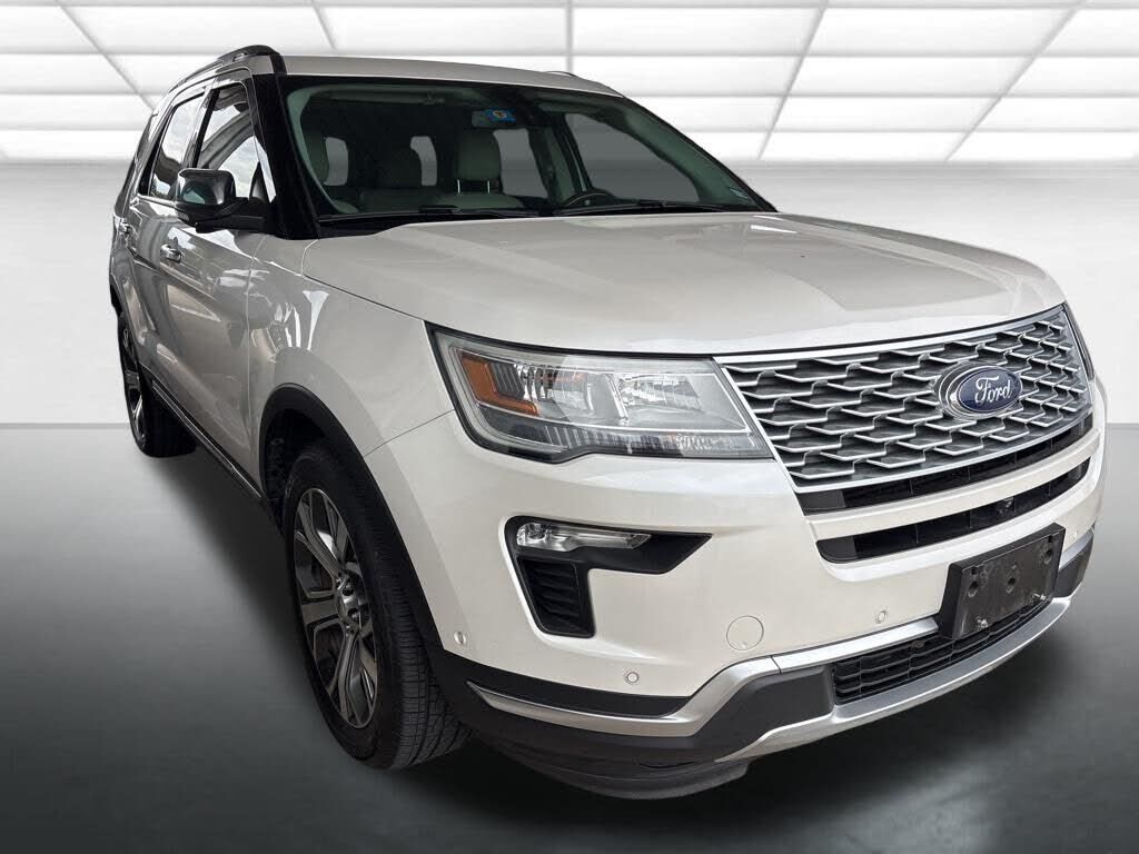2019 FORD Explorer