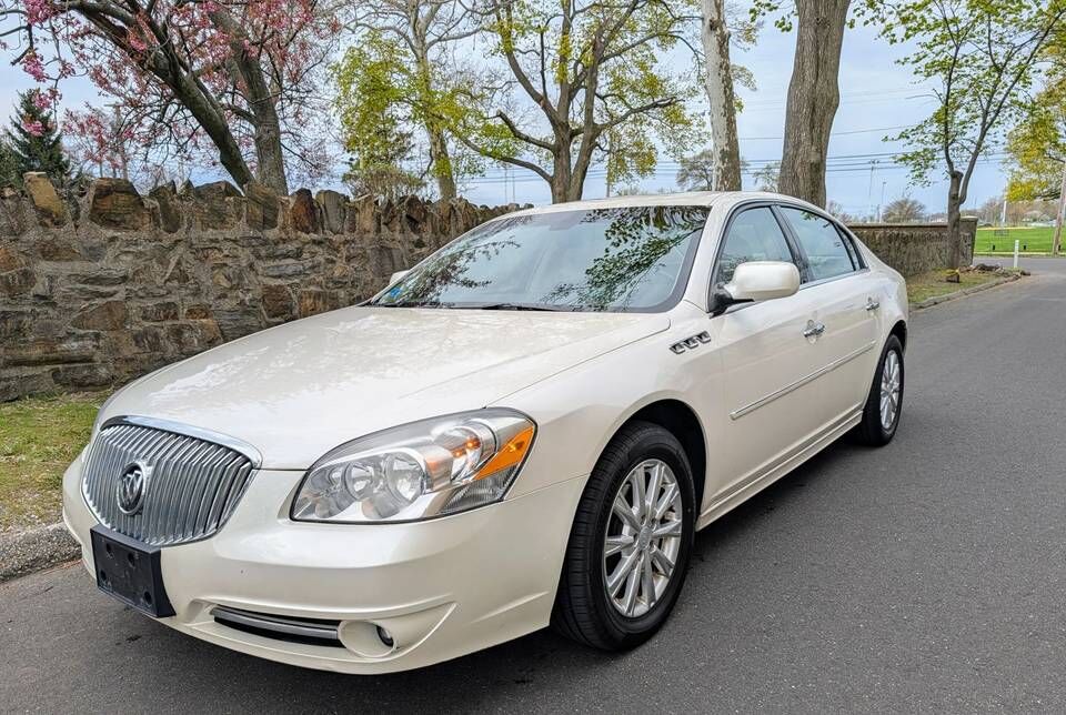2011 BUICK Lucerne