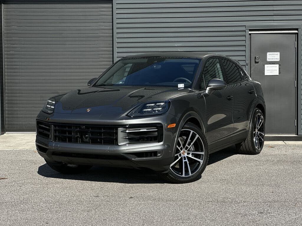 2026 PORSCHE Cayenne