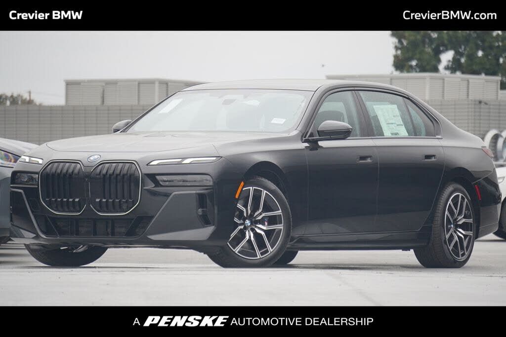 2025 BMW i7