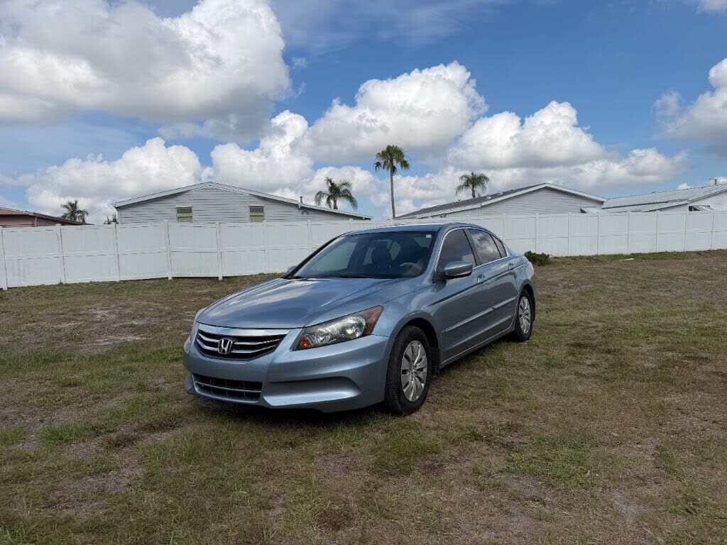 2011 HONDA Accord