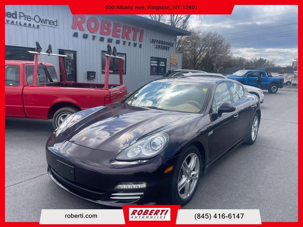 2012 PORSCHE Panamera
