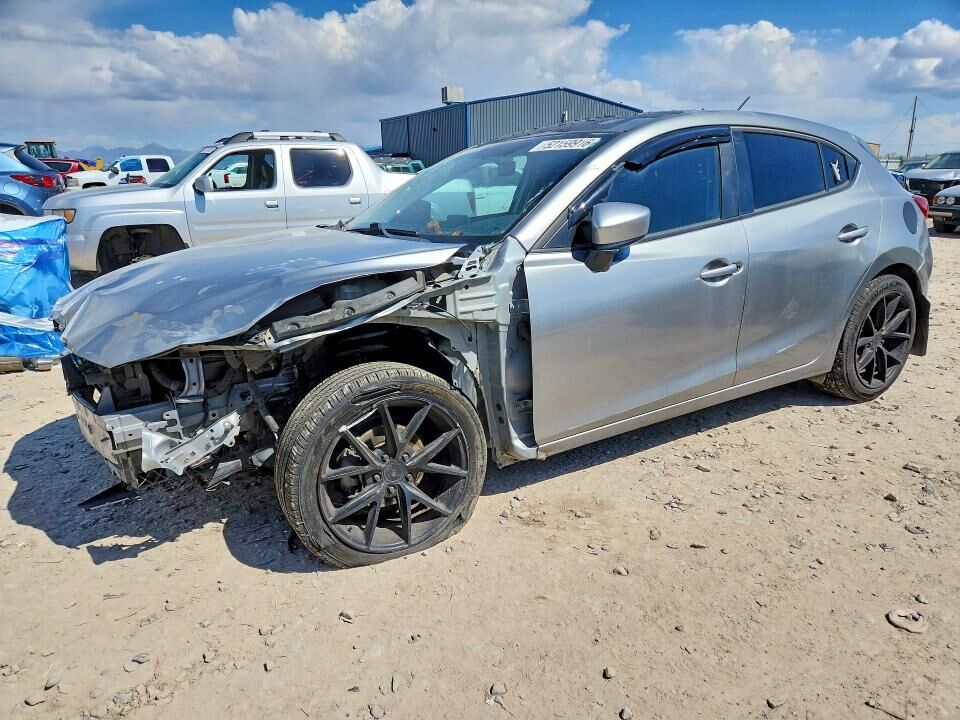 2015 MAZDA Mazda3
