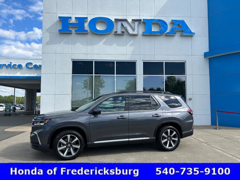 2025 HONDA Pilot