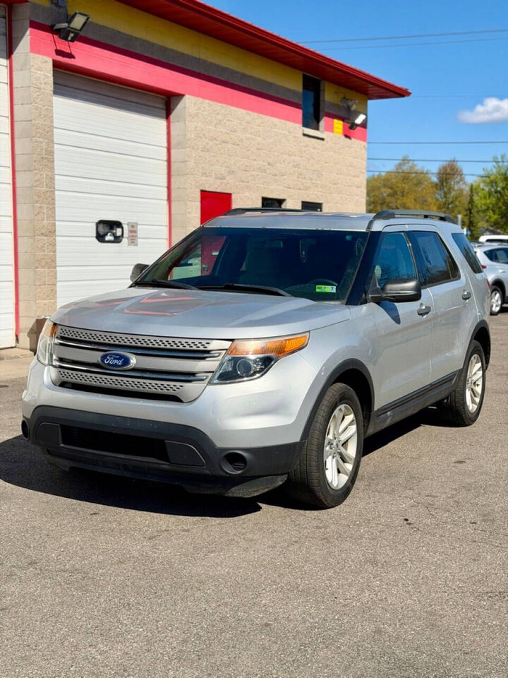 2015 FORD Explorer