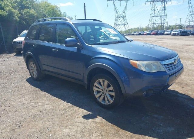 2013 SUBARU Forester