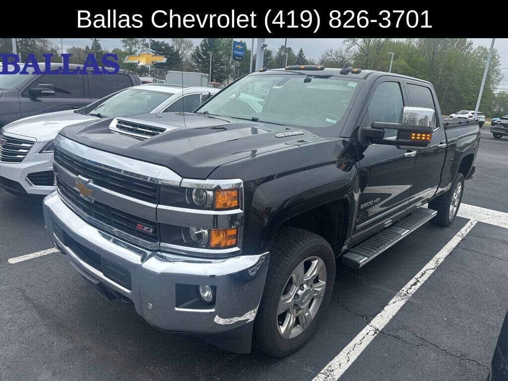 2017 CHEVROLET Silverado