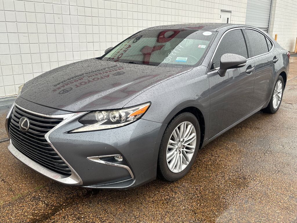 2016 LEXUS ES