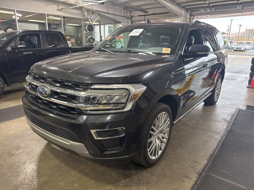 2024 FORD Expedition