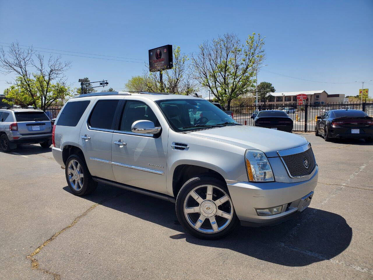 2011 CADILLAC Escalade