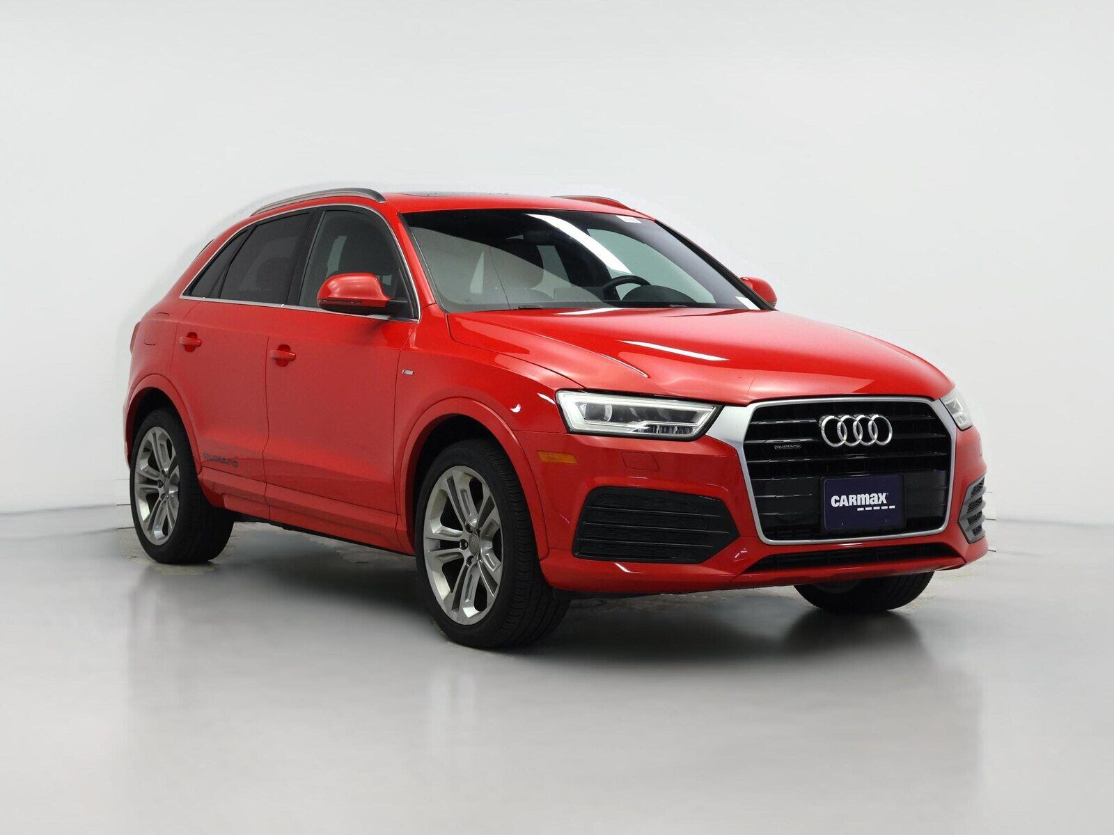 2016 AUDI Q3