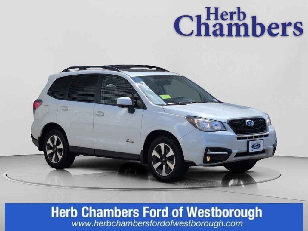 2018 SUBARU Forester