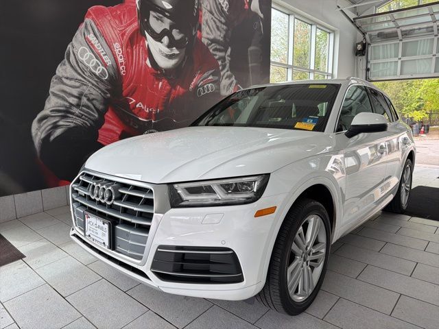 2020 AUDI Q5