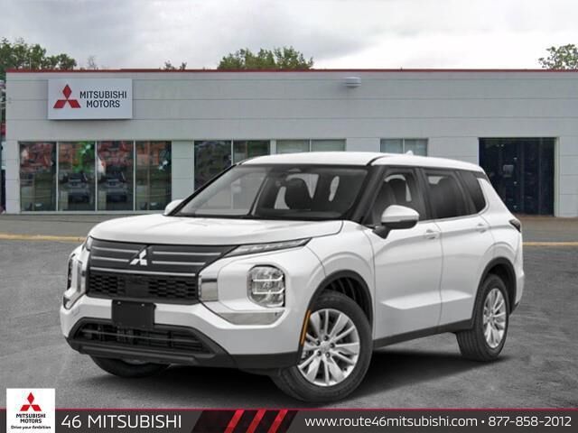2026 MITSUBISHI Outlander