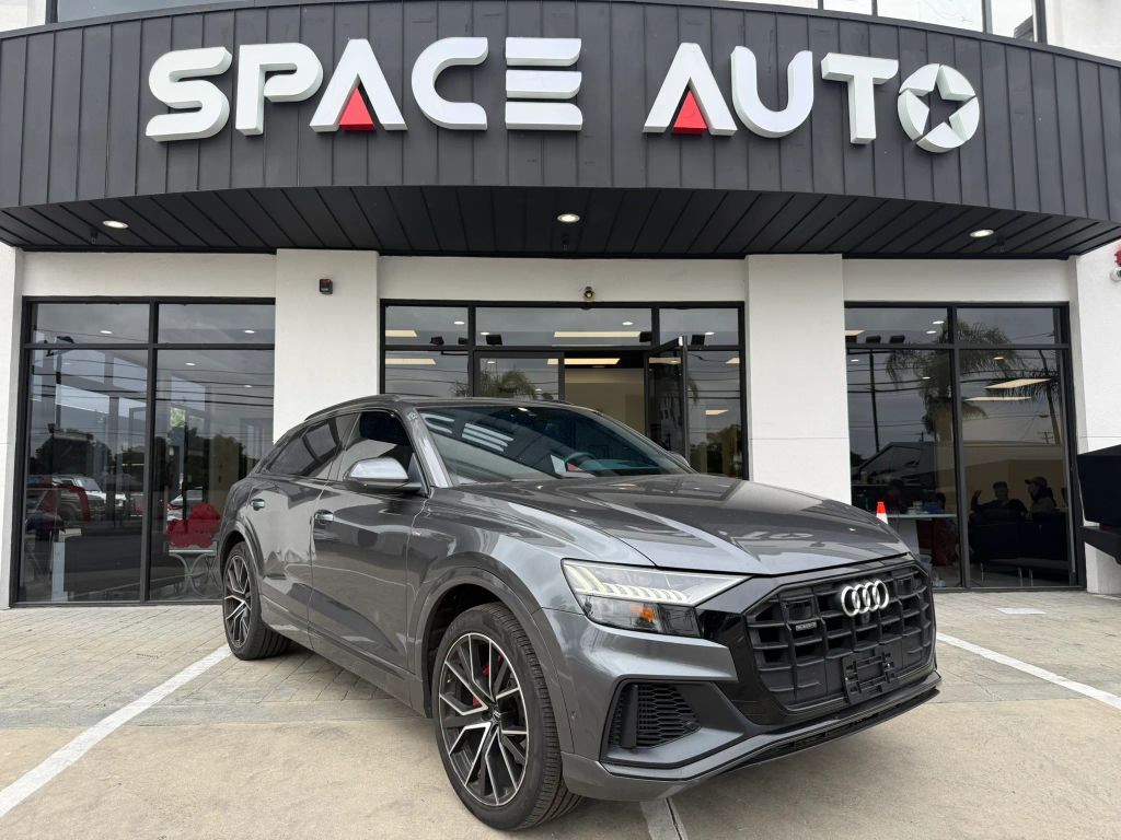 2019 AUDI Q8