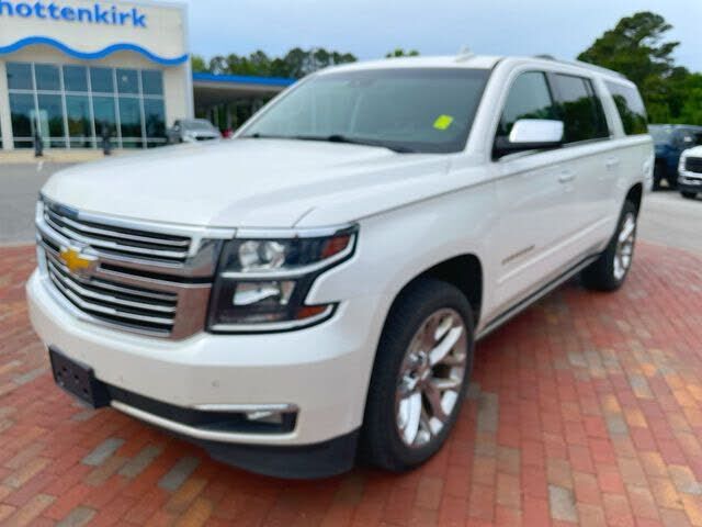 2017 CHEVROLET Suburban