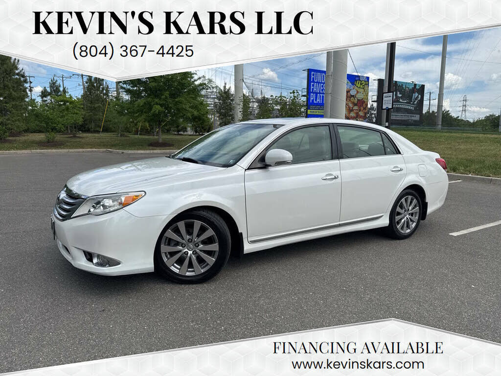 2011 TOYOTA Avalon