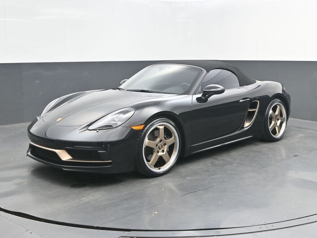 2022 PORSCHE 718