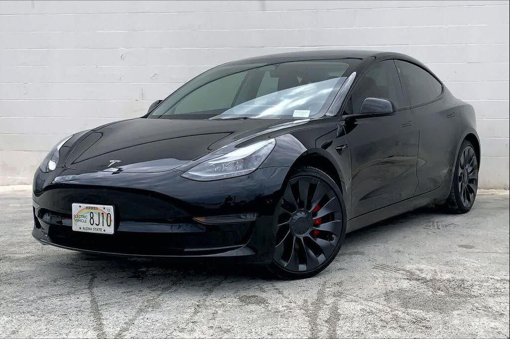 2023 TESLA Model 3