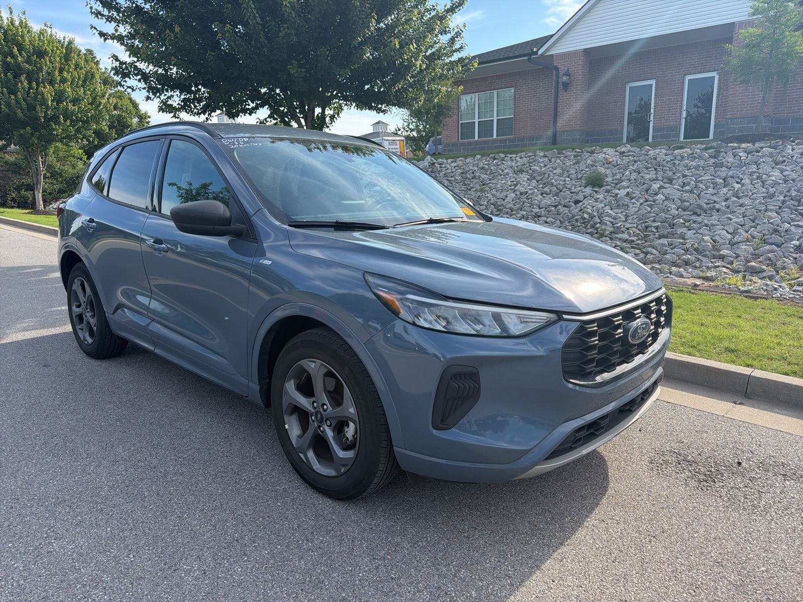 2024 FORD Escape