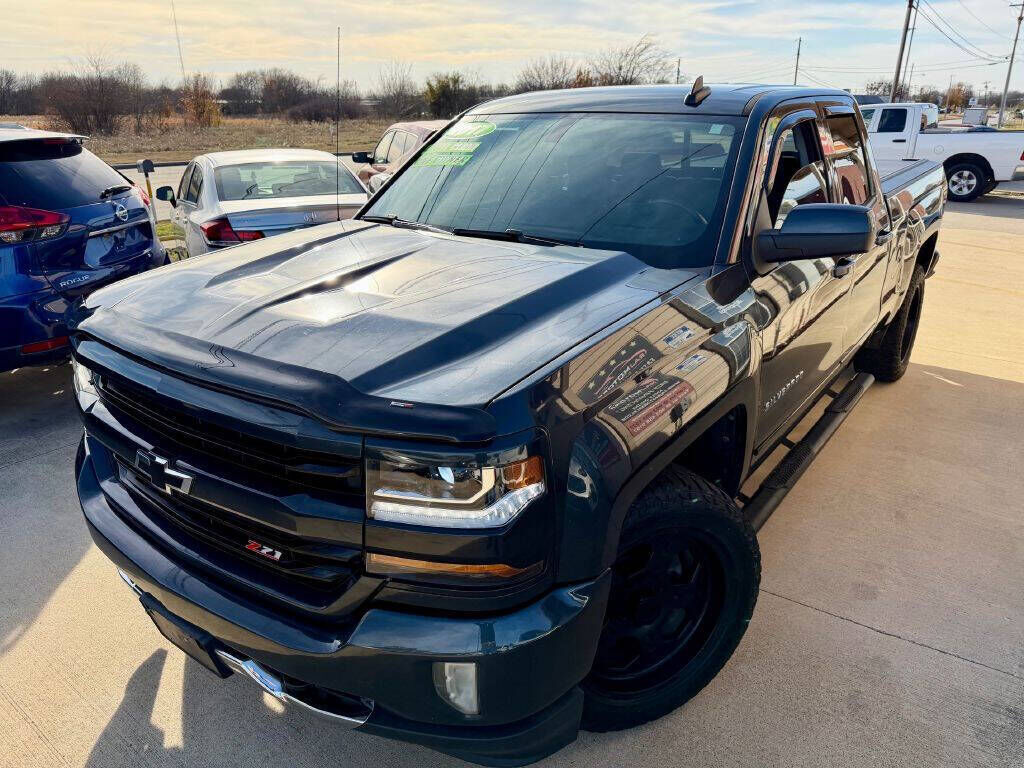 2017 CHEVROLET Silverado