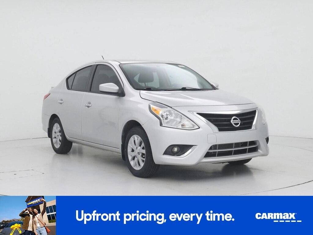 2019 NISSAN Versa