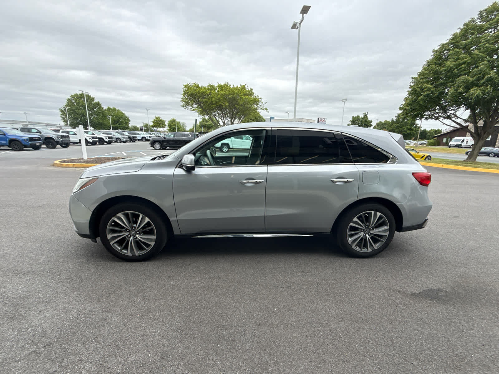 2017 ACURA MDX
