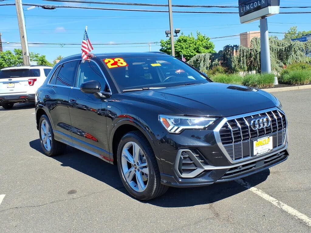 2023 AUDI Q3