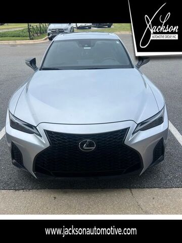 2023 LEXUS IS