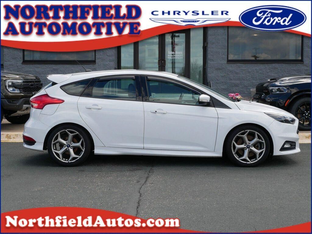 2015 FORD Focus
